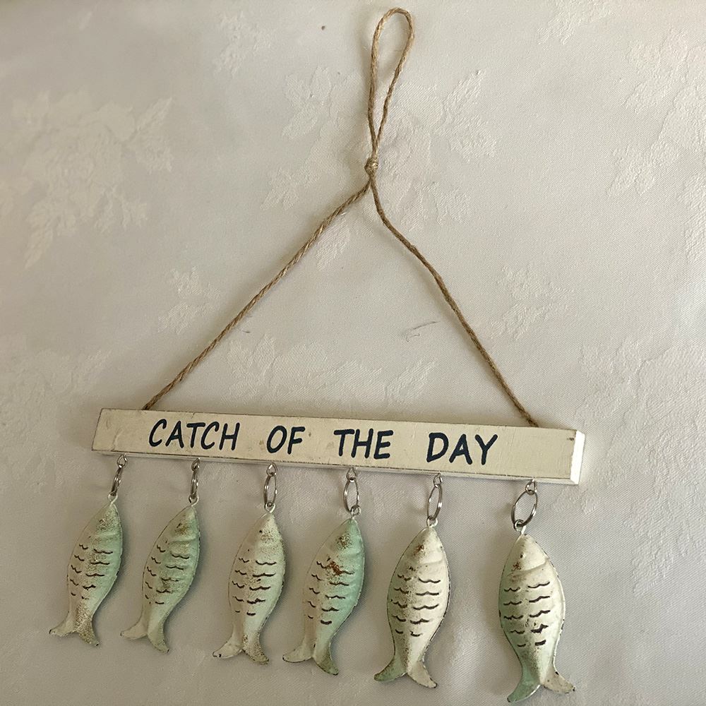 "Catch of the Day" Fish Hanger, 25cm