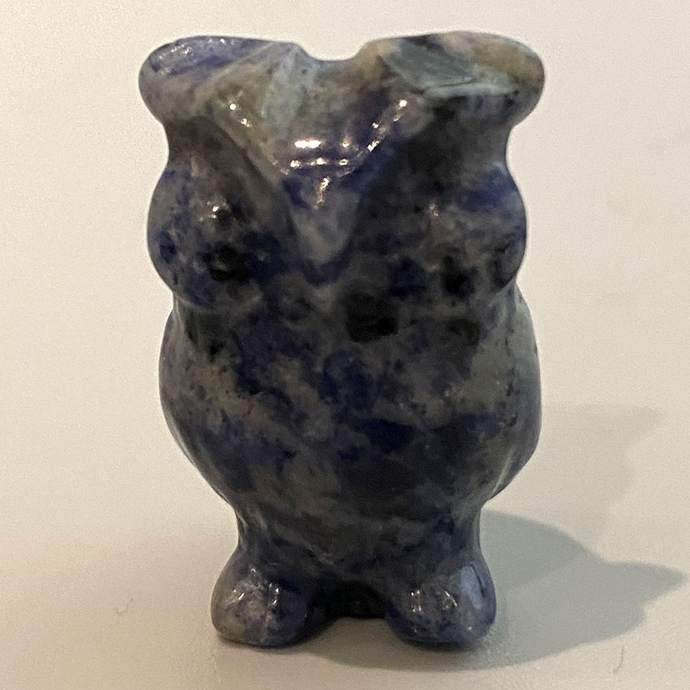 Gemstone Owl, 2.5x1.5x1cm