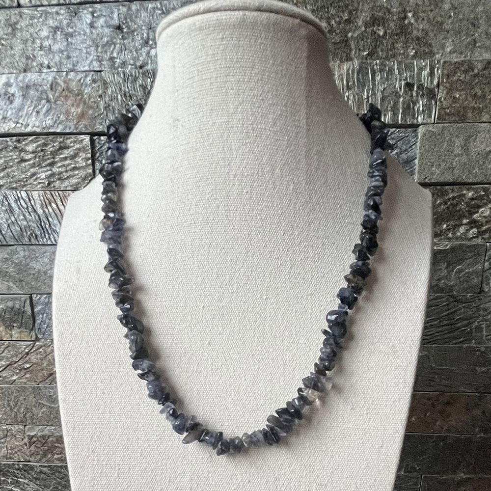 Gemstone Chips Necklace