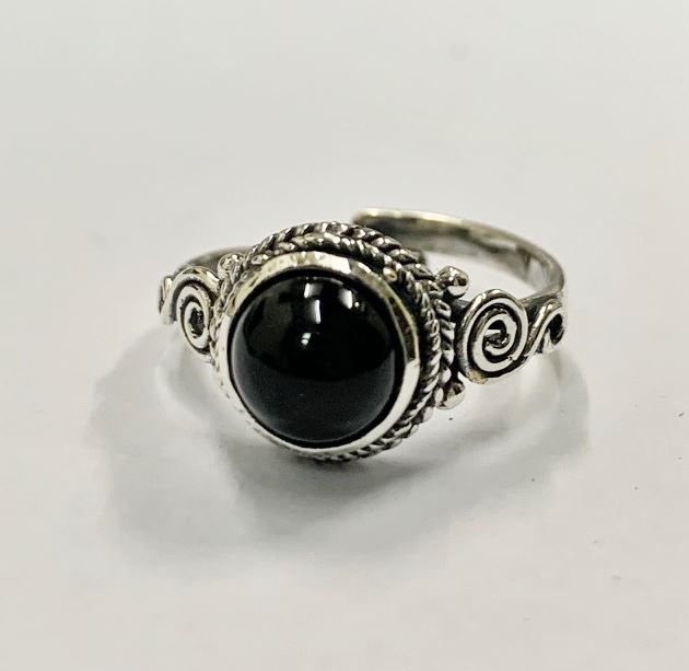 Demi Orb Cabouchon Ring 04