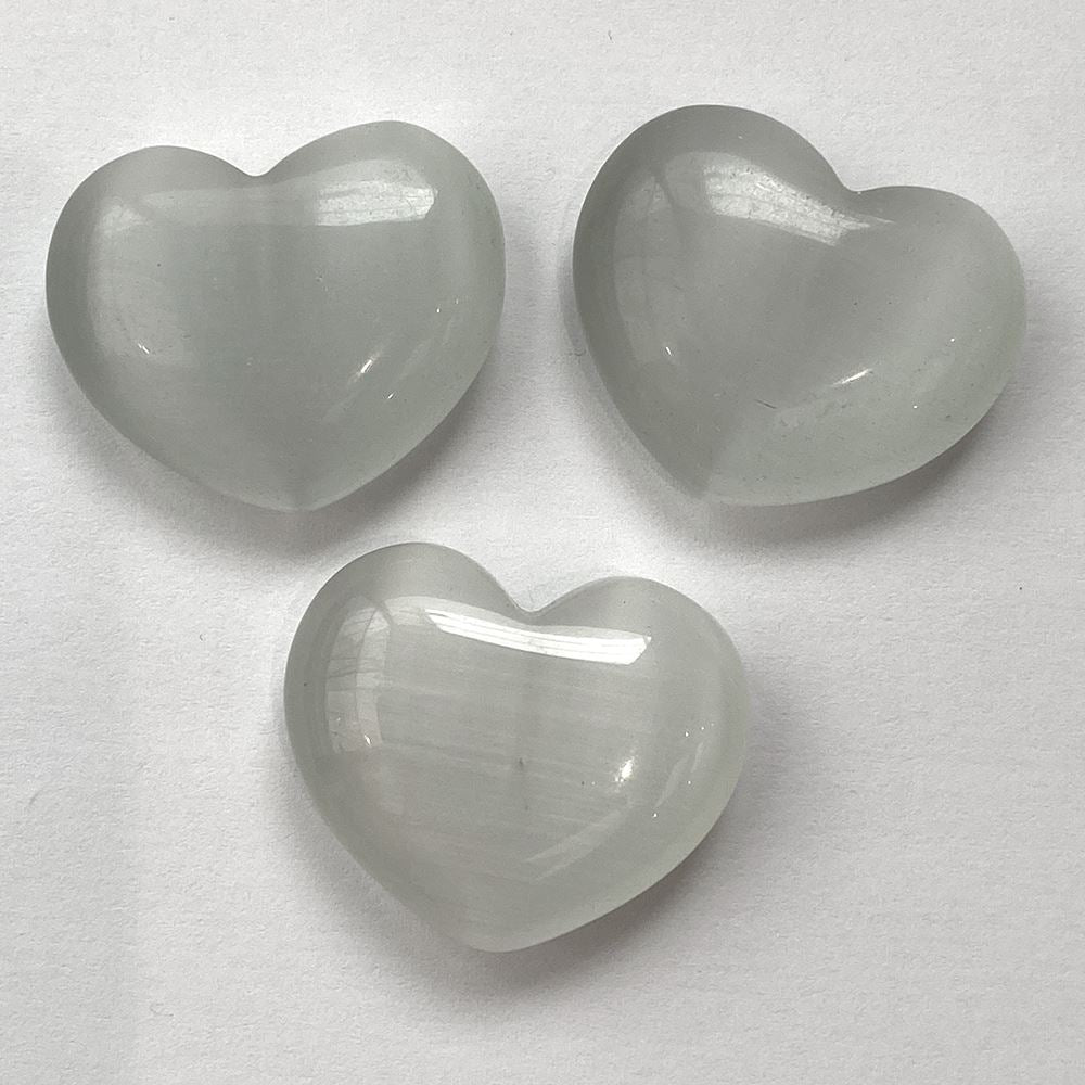 Cat’s Eye Glass Heart, 3x2.5x1cm