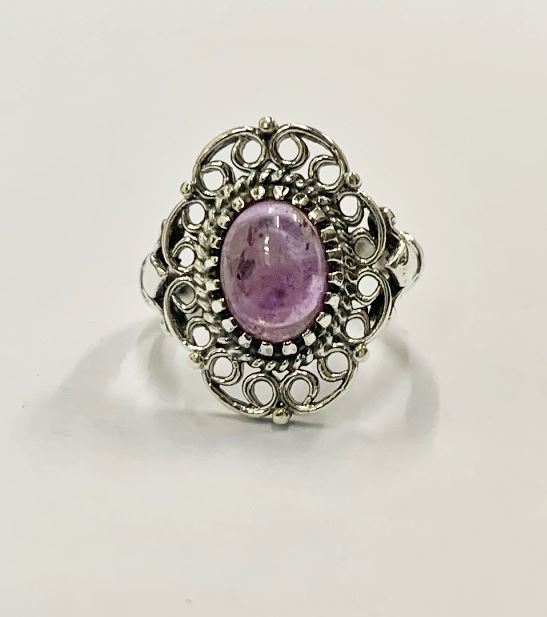 Royal Oval Crystal Ring 16
