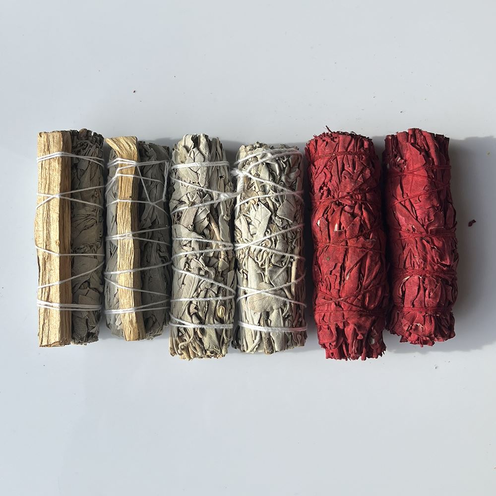 2x White Sage 4" Smudge Sticks, 2x Palo Santo White Sage 4" Smudge Sticks, 2x Dragon's Blood White Sage 4" Smudge Sticks